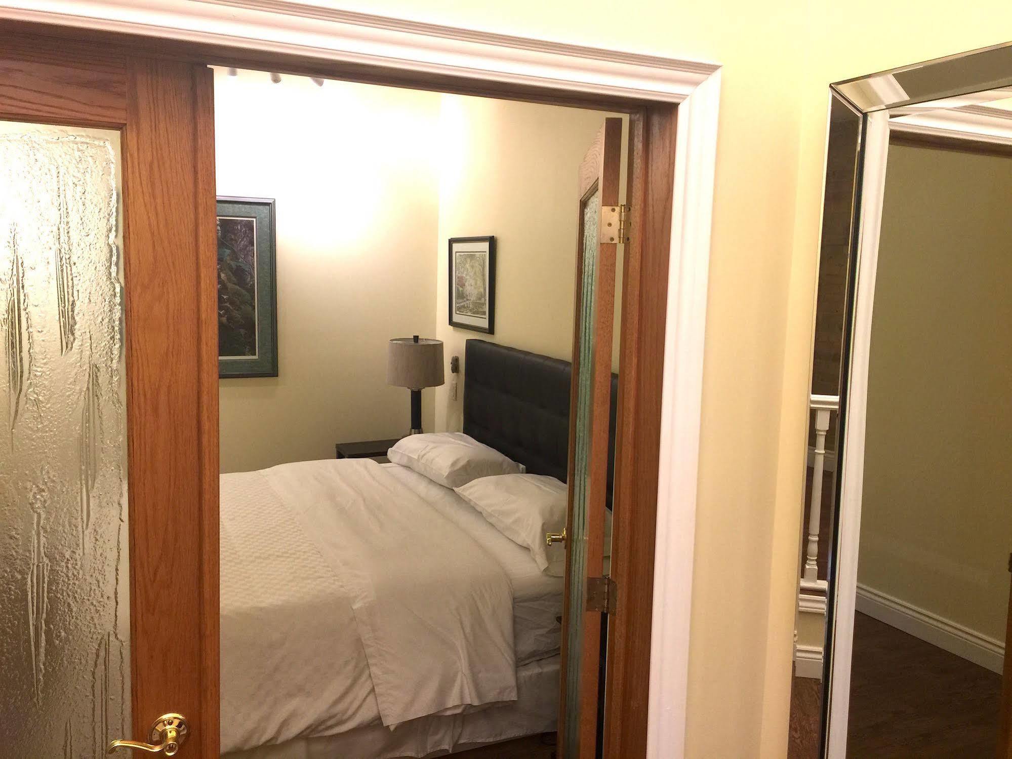 Grey Rose Suites Hanover Eksteriør billede